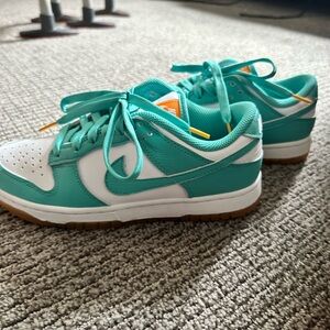 Nike Women’s Turquoise and White Sneakers